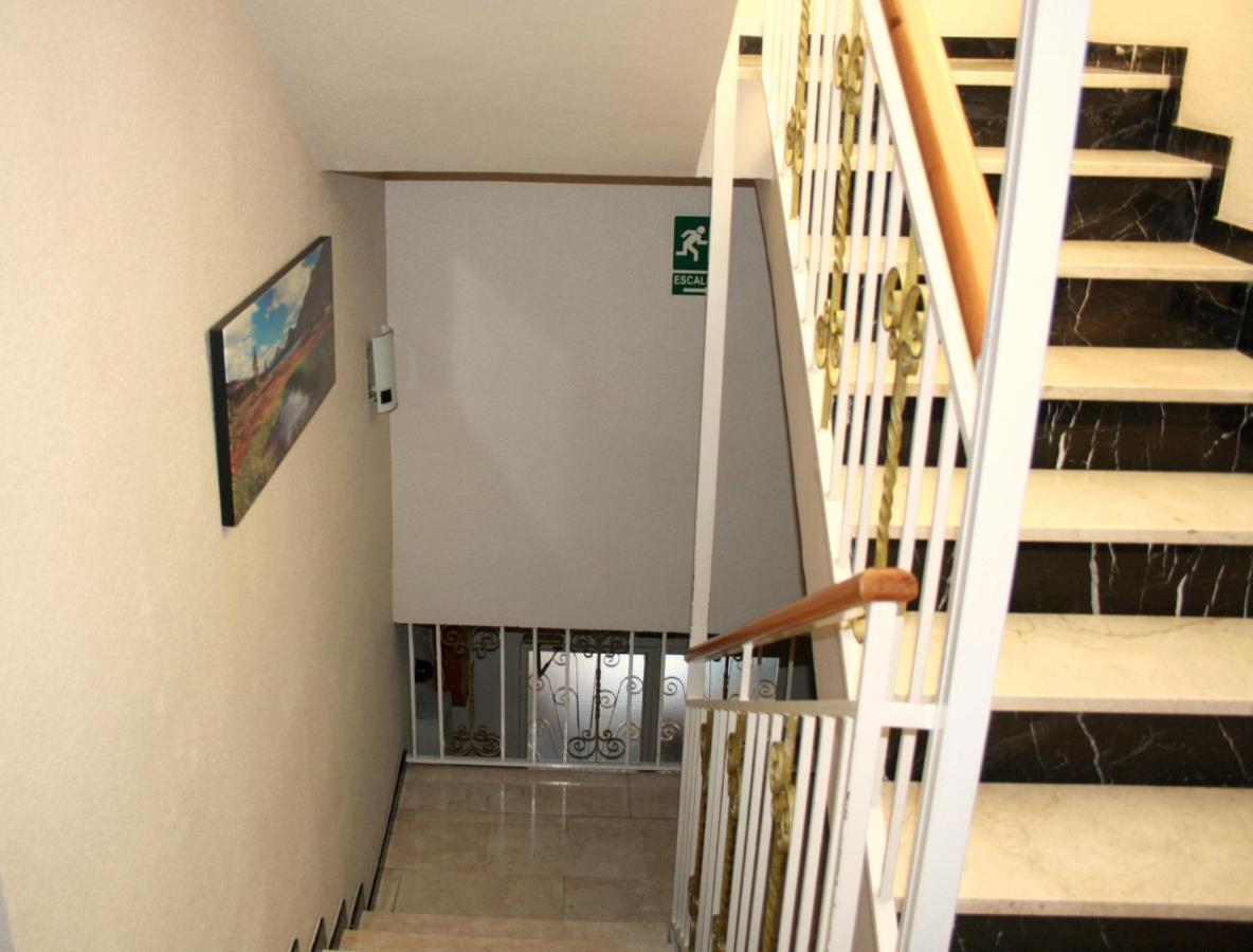 Pension Reina Josefina Santa Fe  Luaran gambar