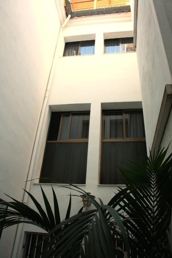 Pension Reina Josefina Santa Fe  Luaran gambar
