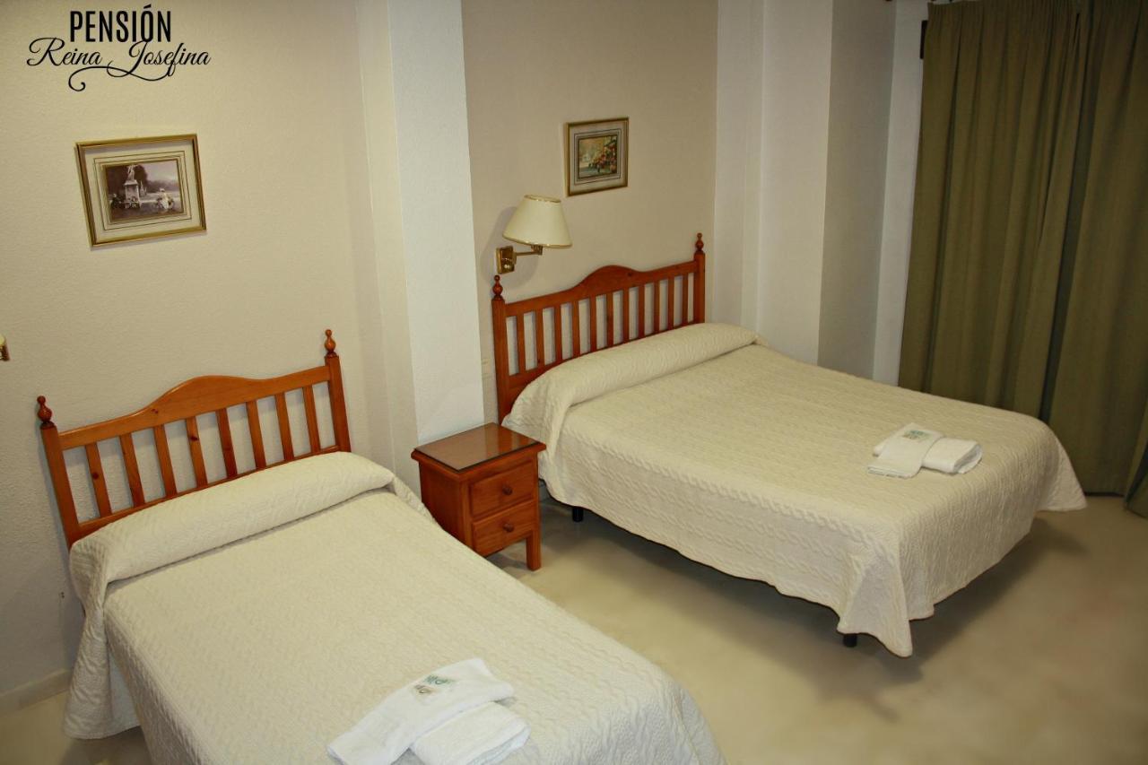 Pension Reina Josefina Santa Fe  Luaran gambar