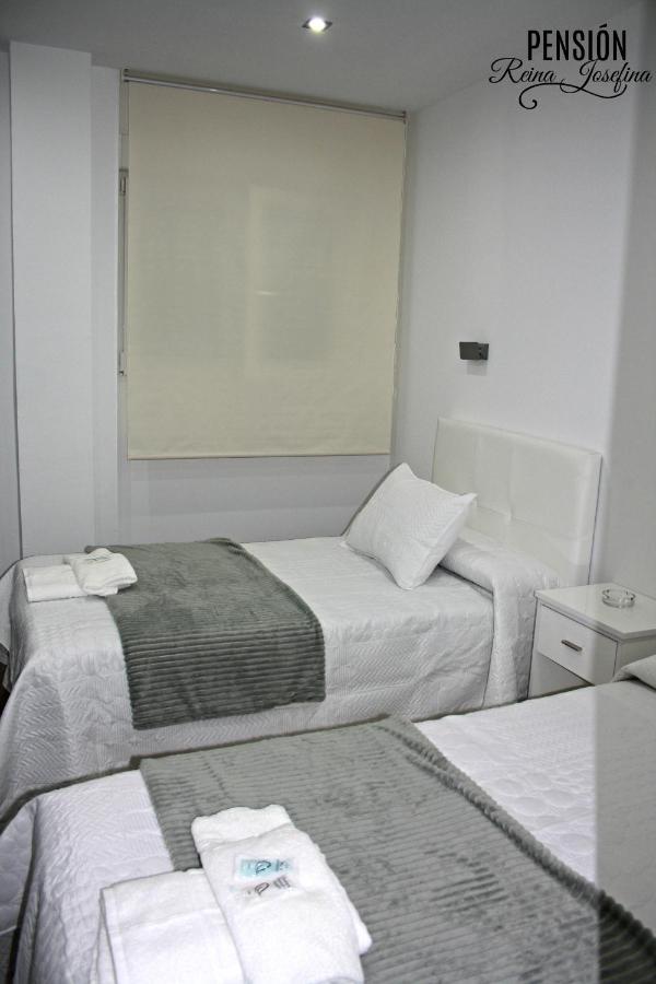 Pension Reina Josefina Santa Fe  Luaran gambar