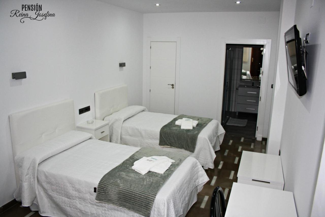 Pension Reina Josefina Santa Fe  Luaran gambar